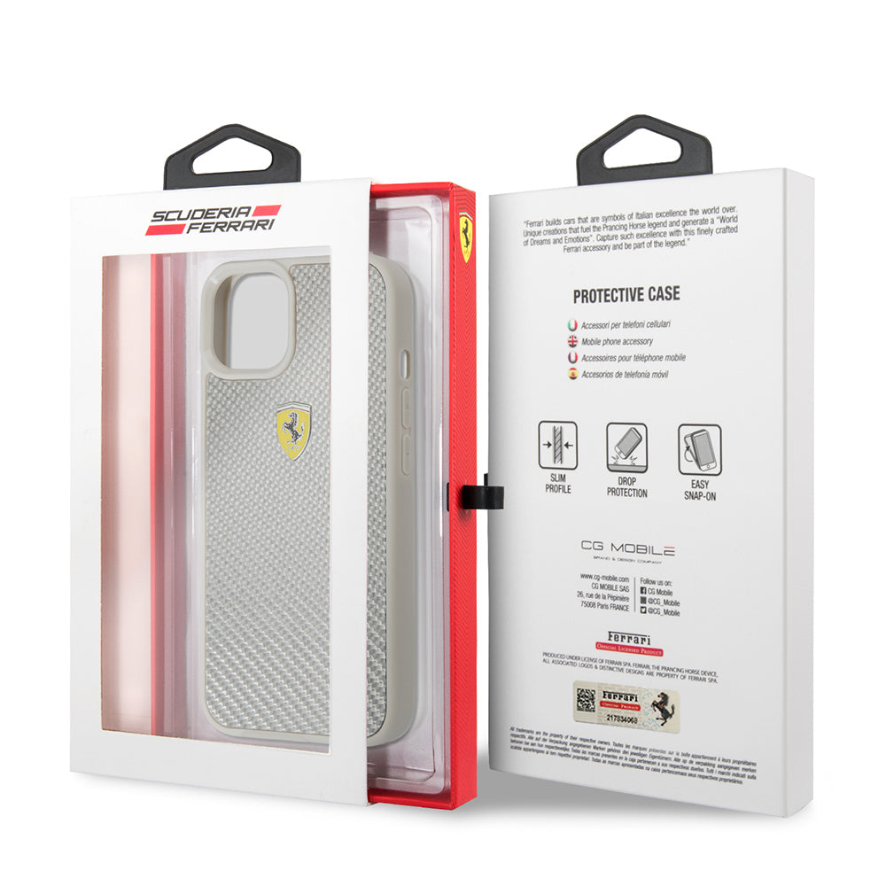 iPhone 13 Kılıf Ferrari Orjinal Lisanlı Klasik Metal Logolu Karbon Dizayn Kapak