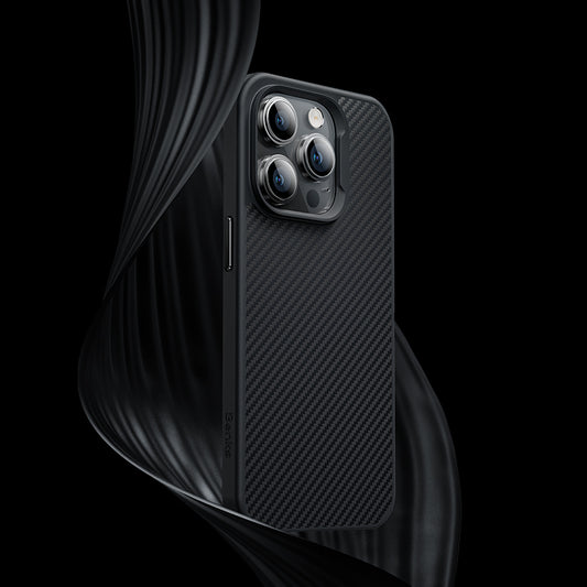 iPhone 14 Pro Kılıf Karbon Fiber M-safe Şarj Özellikli Benks 600D Hybrid Kevlar Kapak