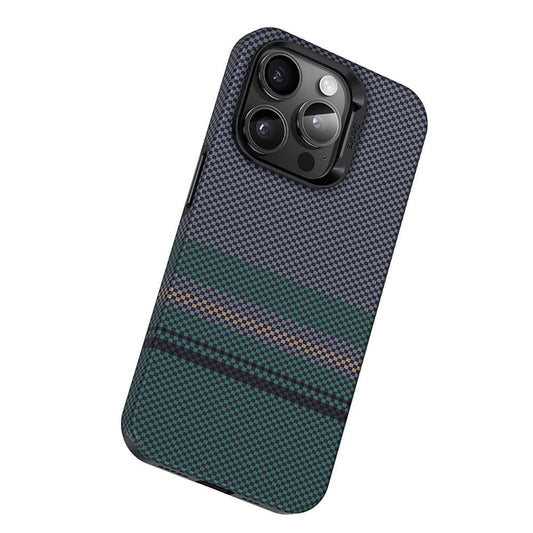 iPhone 15 Pro Max Kılıf M-safe Şarj Özellikli Karbon Fiber Tasarımlı Benks Aurora ArmorPro Kevlar Kapak