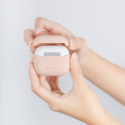 Airpods 3. Nesil Kılıf Yumuşak Dokunuşlu Likit Silikon Tasarımlı Lisanslı Switcheasy Skin Kapak