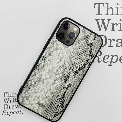 iPhone 12 Pro Kılıf Kajsa Glamorous Serisi Snake Pattern Kapak