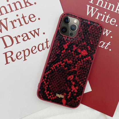 iPhone 12 Pro Kılıf Kajsa Glamorous Serisi Snake Pattern Kapak