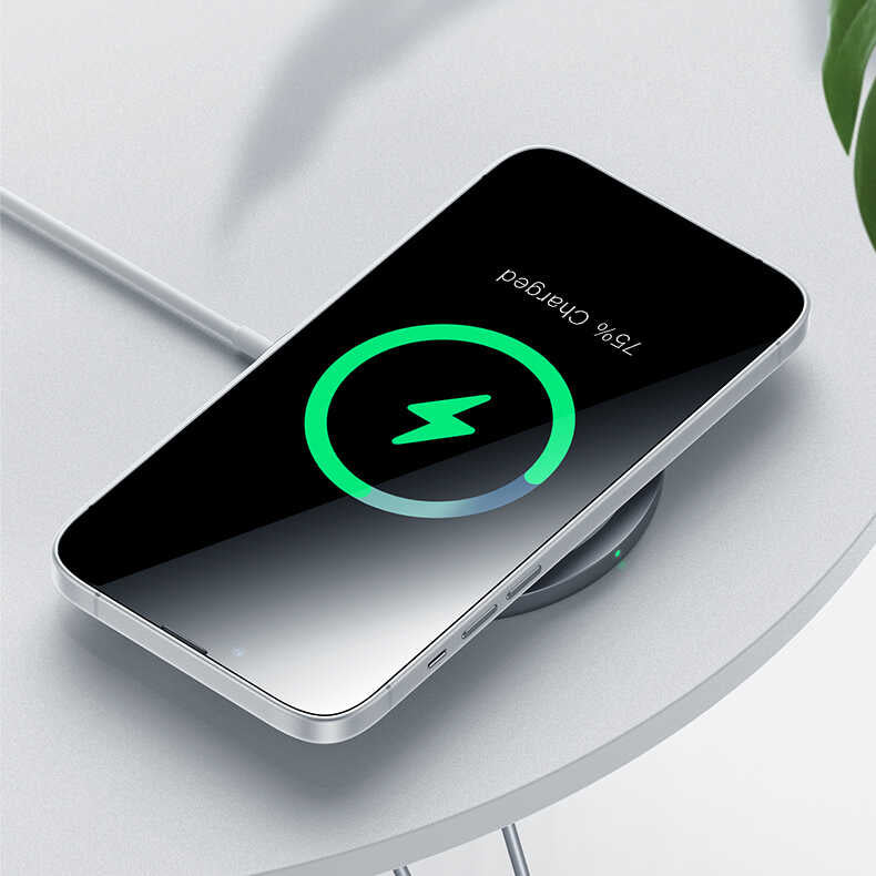 iPhone 13 Kılıf Benks Lollipop Protective Kapak