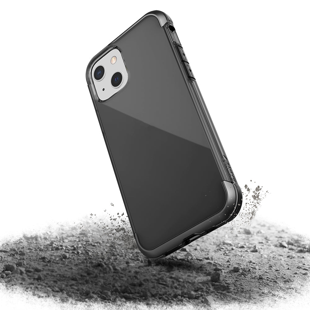 iPhone 13 Kılıf Raptic Air Serisi Airbag Tasarımlı Metal Köşelikli Şeffaf Kapak