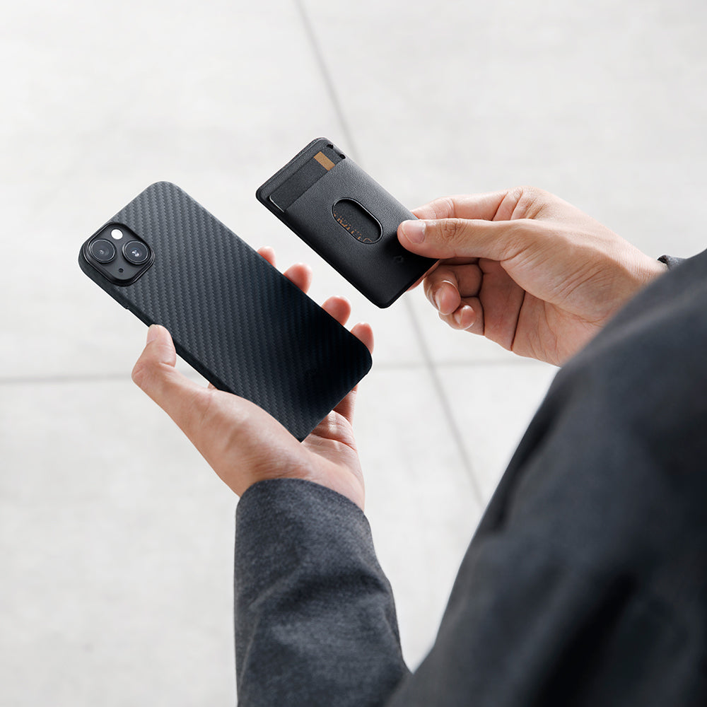 iPhone 14 Kılıf M-safe Şarj Özellikli 1500D Aramid Fiber Pitaka Ultra-Slim Classic Serisi Black-Grey Twill Kapak