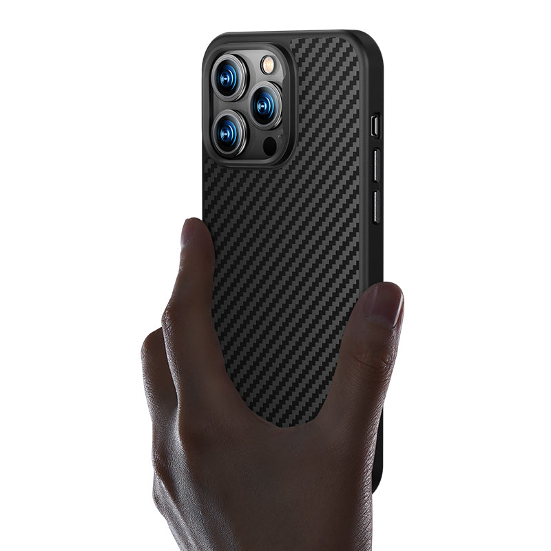 iPhone 14 Plus Kılıf Karbon Fiber M-safe Şarj Özellikli Benks Hybrid ArmorPro 1500D Kevlar Kapak