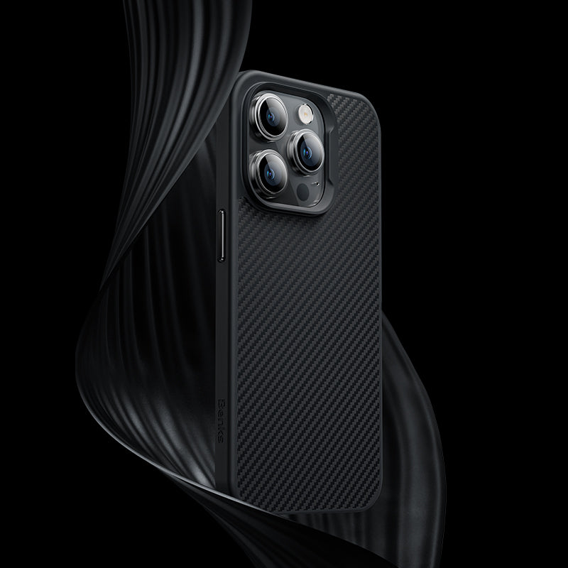 iPhone 14 Pro Kılıf Karbon Fiber M-safe Şarj Özellikli Benks 600D Hybrid Kevlar Kapak