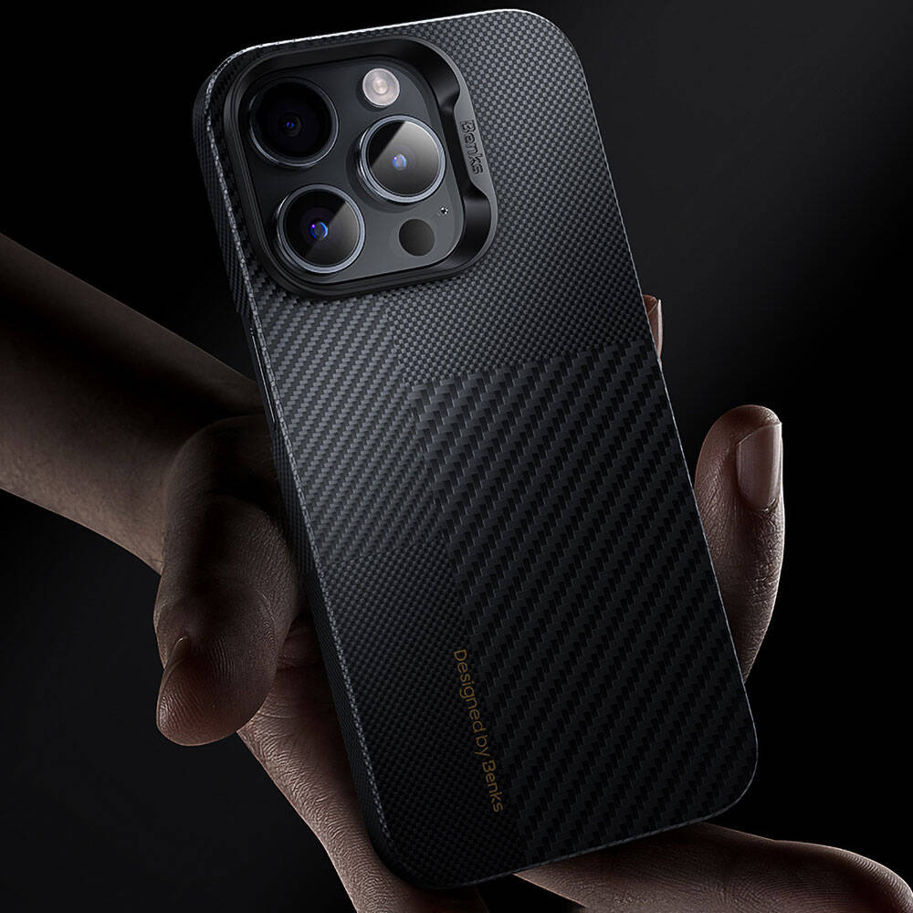 iPhone 14 Pro Kılıf M-safe Şarj Özellikli Karbon Fiber Benks Montage ArmorAir Kevlar Kapak