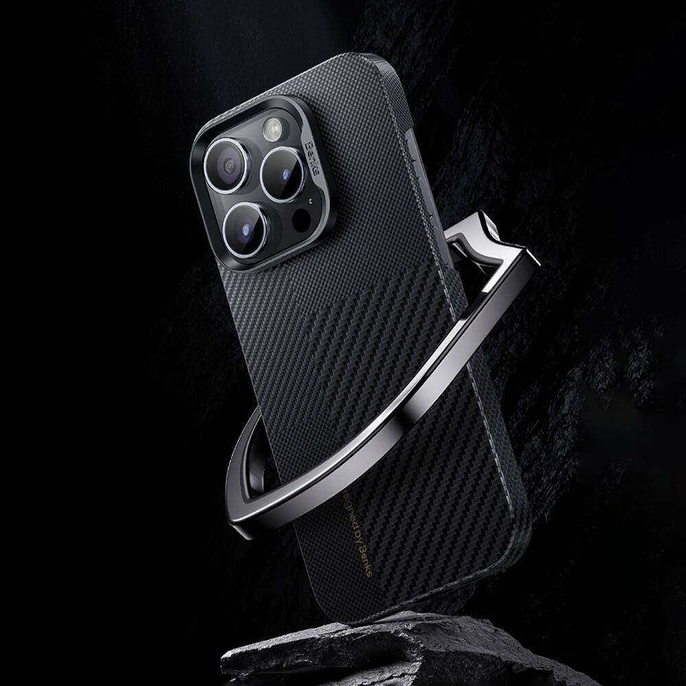 iPhone 14 Pro Kılıf M-safe Şarj Özellikli Karbon Fiber Benks Montage ArmorAir Kevlar Kapak