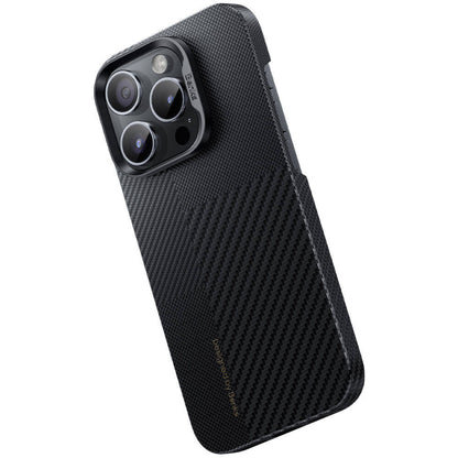 iPhone 14 Pro Kılıf M-safe Şarj Özellikli Karbon Fiber Benks Montage ArmorAir Kevlar Kapak