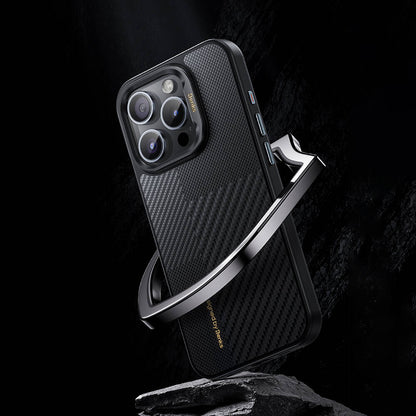 iPhone 14 Pro Kılıf M-safe Şarj Özellikli Karbon Fiber Benks Montage Hybrid ArmorPro Kevlar Kapak