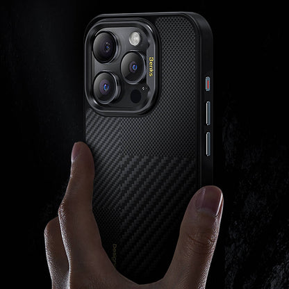 iPhone 14 Pro Kılıf M-safe Şarj Özellikli Karbon Fiber Benks Montage Hybrid ArmorPro Kevlar Kapak