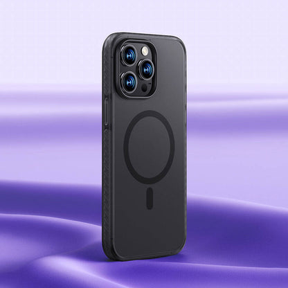 iPhone 14 Pro Kılıf M-safe Şarj Özellikli Mat Arka Yüzey Benks Drop Resistance Kapak
