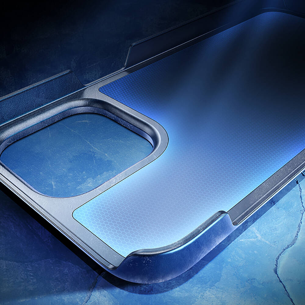 iPhone 14 Pro Kılıf M-safe Şarj Özellikli Soğutucu Benks Biliz Kapak