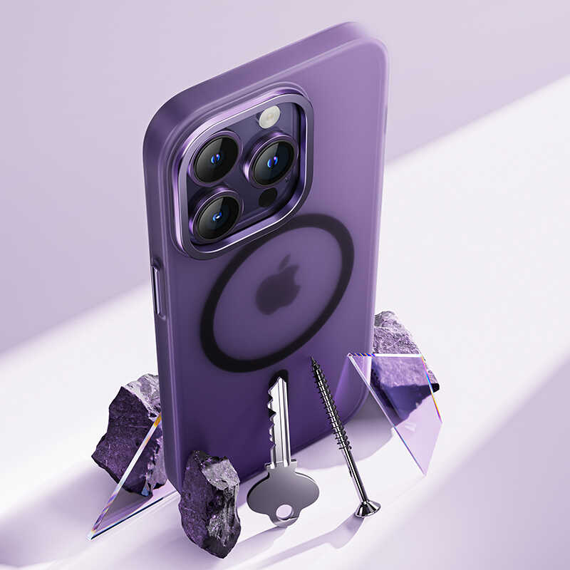 iPhone 14 Pro Kılıf Wireless Şarj Destekli Benks Yeni Seri Magnetik Haze Kapak