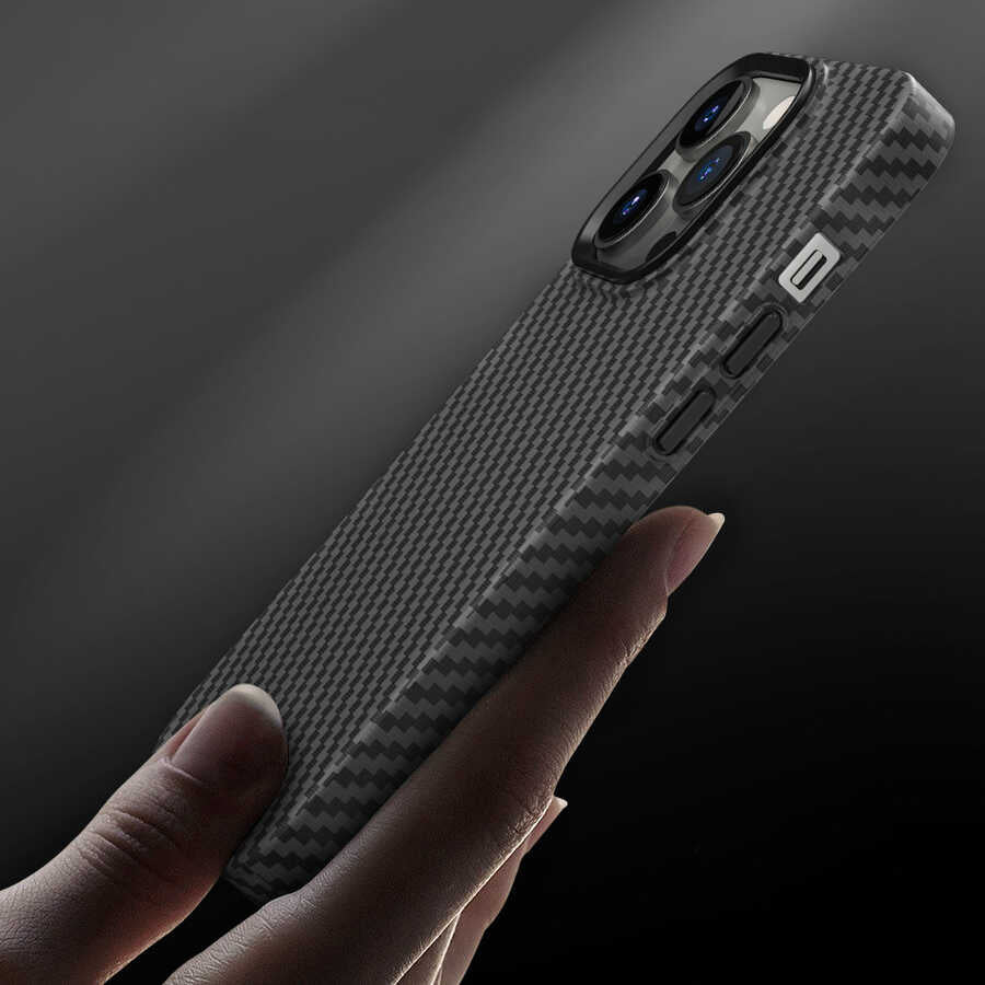 iPhone 14 Pro Kılıf Wiwu Karbon Fiber Görünümlü M-safe Wireless Şarj Özellikli Kabon Kapak