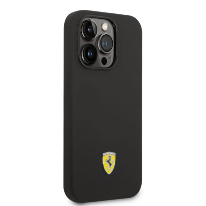 iPhone 14 Pro Max Kılıf Ferrari M-safe Şarj Özellikli Silikon Metal Logo Dizayn Kapak