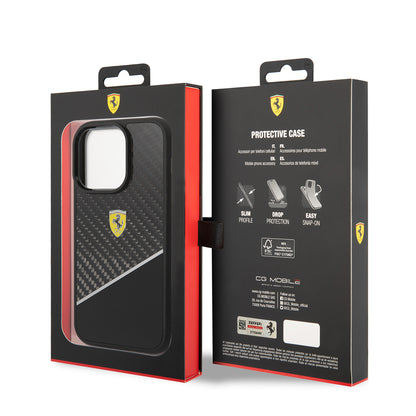 iPhone 14 Pro Max Kılıf Ferrari Orjinal Lisanlı Klasik Metal Logolu Karbon Şerit Desenli Kapak