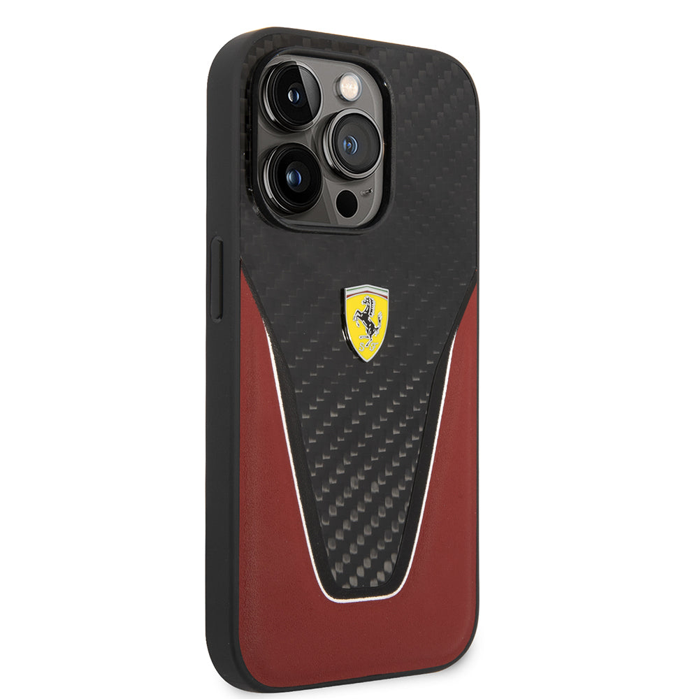 iPhone 14 Pro Max Kılıf Ferrari Orjinal Lisanlı Klasik Metal Logolu Karbon V Desenli Kapak