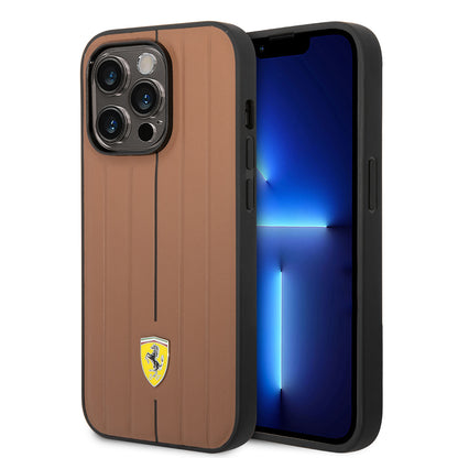 iPhone 14 Pro Max Kılıf Ferrari Orjinal Lisanslı Deri Arka Yüzey Metal Logolu Şerit Tasarımlı Kapak