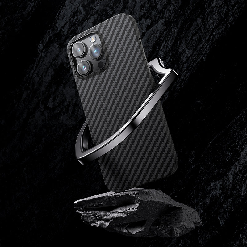 iPhone 14 Pro Max Kılıf M-safe Özellikli Karbon Fiber Benks Essential Kevlar Kapak