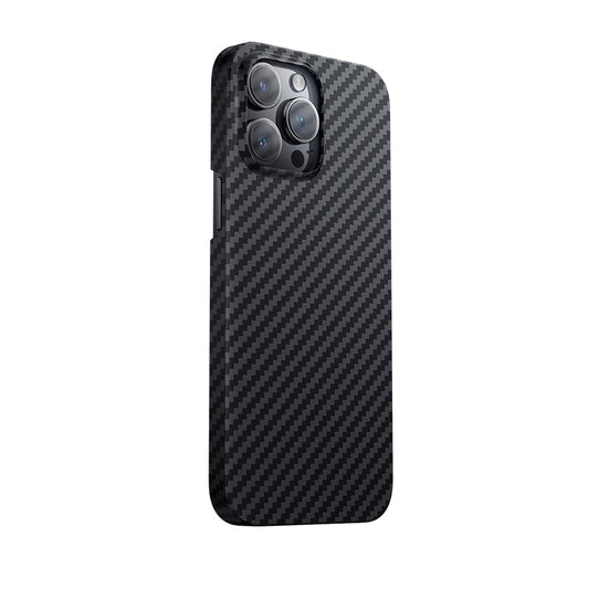 iPhone 14 Pro Max Kılıf M-safe Özellikli Karbon Fiber Benks Essential Kevlar Kapak