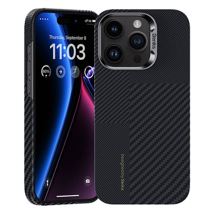 iPhone 14 Pro Max Kılıf M-safe Şarj Özellikli Karbon Fiber Benks Montage ArmorAir Kevlar Kapak