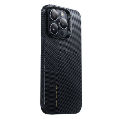 iPhone 14 Pro Max Kılıf M-safe Şarj Özellikli Karbon Fiber Benks Montage ArmorAir Kevlar Kapak