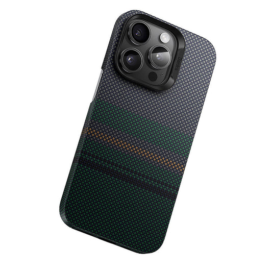 iPhone 14 Pro Max Kılıf M-safe Şarj Özellikli Karbon Fiber Tasarımlı Benks Aurora ArmorAir Kevlar Kapak