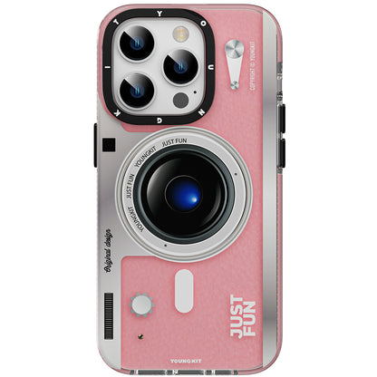 iPhone 14 Pro Max Kılıf M-safe Şarj Özellikli Lens Figürlü YoungKit Art Film Serisi Kapak