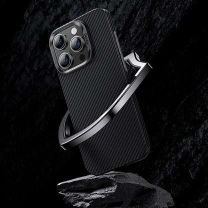 iPhone 15 Kılıf M-safe Özellikli Karbon Fiber Benks Essential ArmorAir 600D Kevlar Kapak