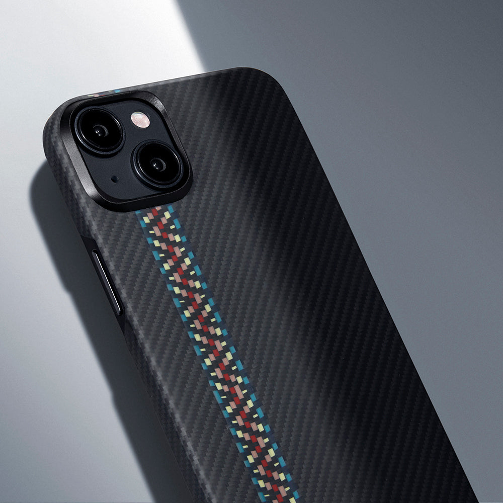 iPhone 15 Kılıf M-safe Şarj Özellikli 600D Aramid Fiber Pitaka Tactile Woven Orchestra Serisi Rhapsody Kapak