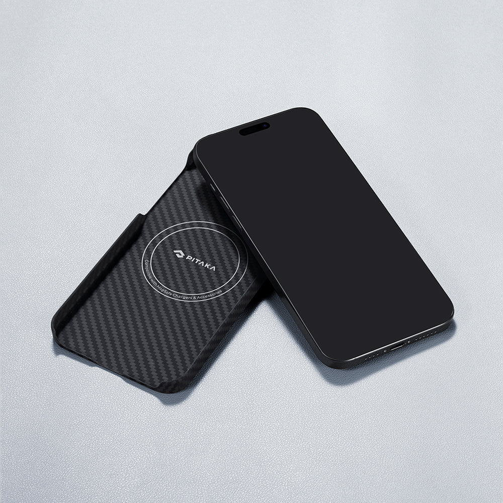 iPhone 15 Plus Kılıf M-safe Şarj Özellikli 1500D Aramid Fiber Pitaka Ultra-Slim Classic Serisi Black-Grey Twill Kapak