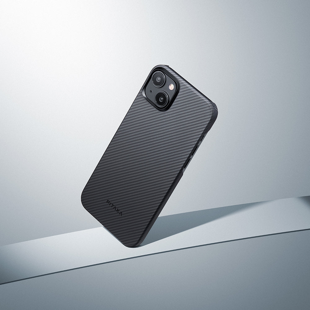 iPhone 15 Plus Kılıf M-safe Şarj Özellikli 600D Aramid Fiber Pitaka Ultra-Slim Classic Serisi Black-Grey Twill Kapak