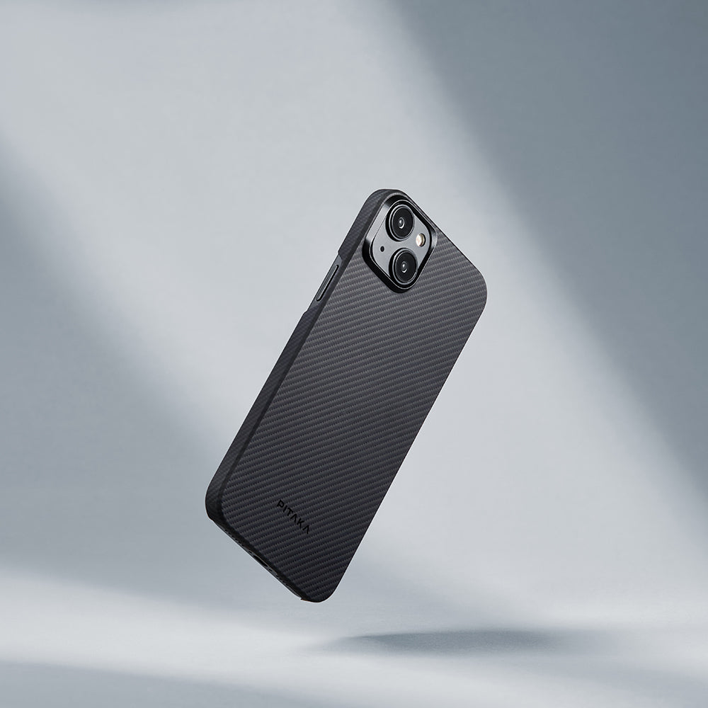 iPhone 15 Plus Kılıf M-safe Şarj Özellikli 600D Aramid Fiber Pitaka Ultra-Slim Classic Serisi Black-Grey Twill Kapak