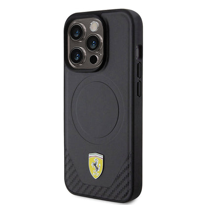 iPhone 15 Pro Kılıf Ferrari Orjinal Lisanslı M-safe Şarj Özellikli Metal Logolu PU Karbon Kapak