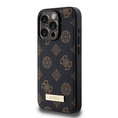 iPhone 15 Pro Kılıf Guess M-safe Şarj Özellikli PU Deri Desenli Metal Plaka Logolu Kapak