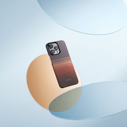iPhone 15 Pro Kılıf M-safe Şarj Özellikli Aramid Fiber Pitaka Tactile Woven Sunset-Moonrise Serisi Sunset Kapak