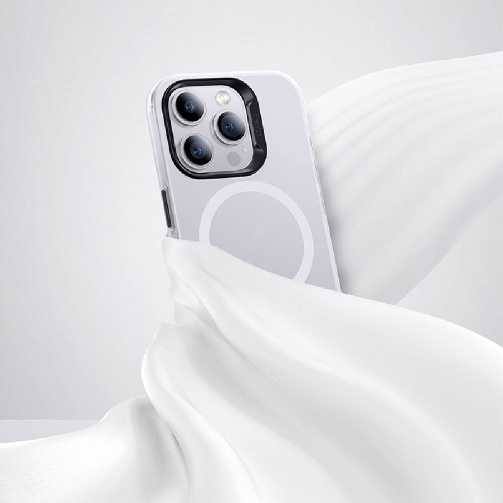 iPhone 15 Pro Kılıf M-safe Şarj Özellikli Benks Lucid Armor Kapak