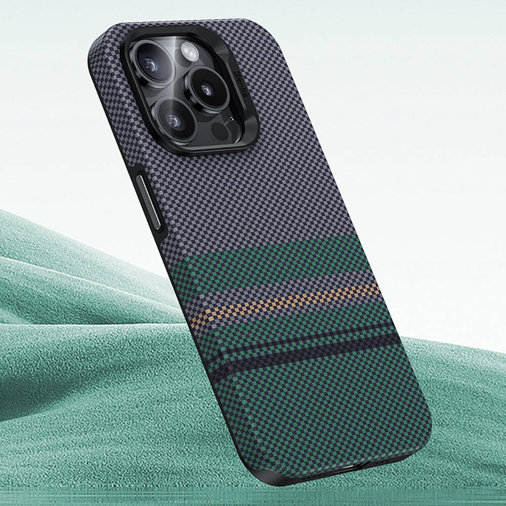 iPhone 15 Pro Kılıf M-safe Şarj Özellikli Karbon Fiber Tasarımlı Benks Aurora ArmorPro Kevlar Kapak