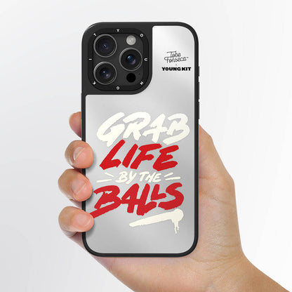 iPhone 15 Pro Kılıf Tobias Fonseca Tasarımlı Youngkit Mirror Kapak