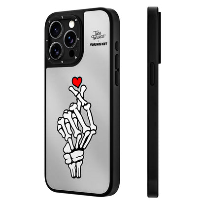 iPhone 15 Pro Kılıf Tobias Fonseca Tasarımlı Youngkit Mirror Kapak