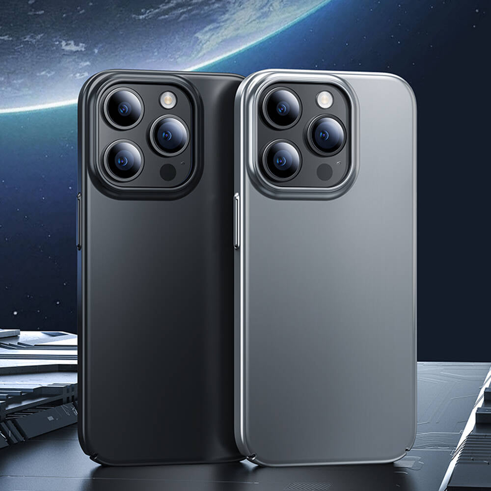 iPhone 15 Pro Max Kılıf Benks Ultra İnce PC Kapak