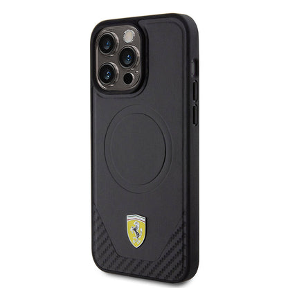 iPhone 15 Pro Max Kılıf Ferrari Orjinal Lisanslı M-safe Şarj Özellikli Metal Logolu PU Karbon Kapak