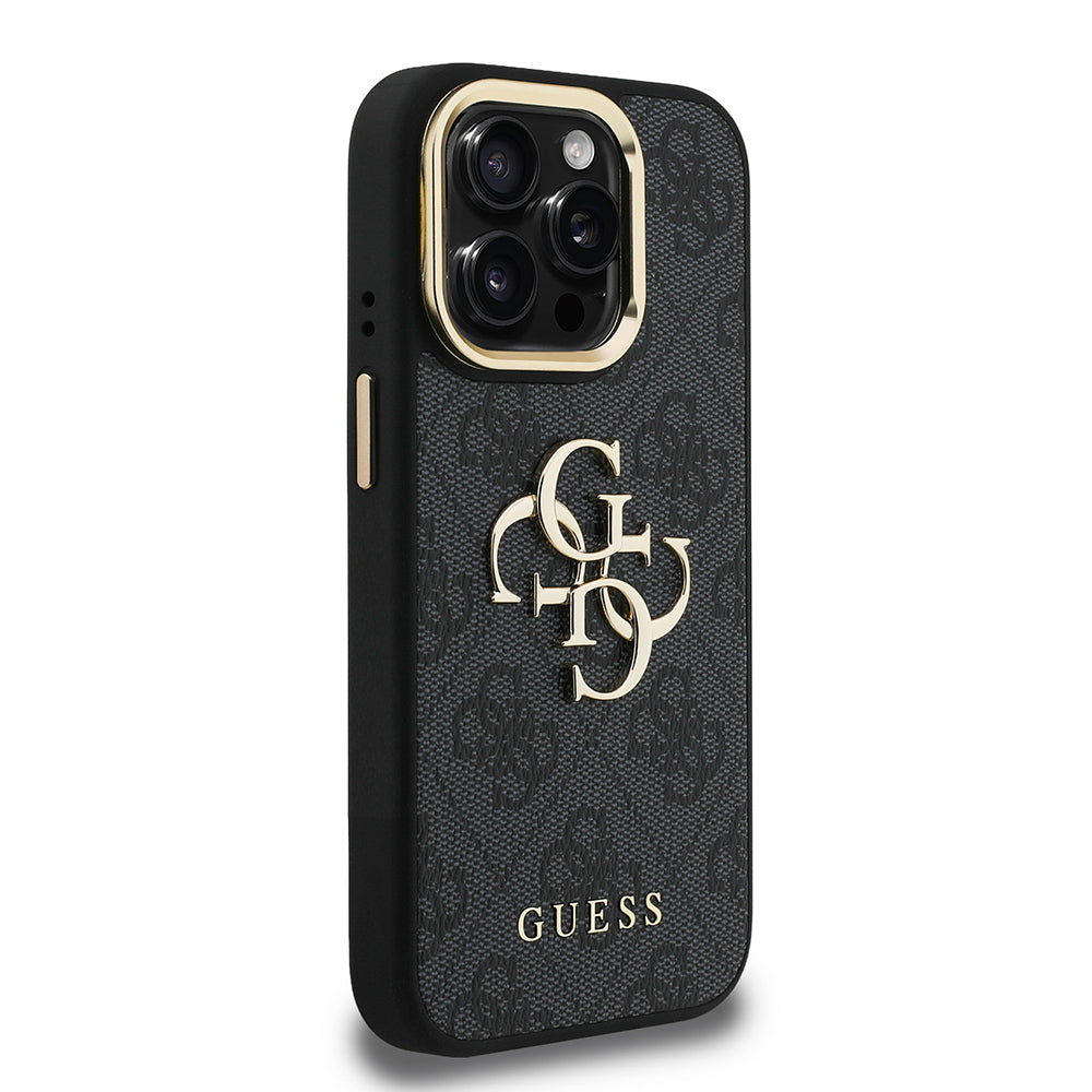 iPhone 15 Pro Max Kılıf Guess Orjinal Lisanslı PU Deri 4G Desenli Metal Büyük 4G ve Yazı Logolu Kamera Standlı Kapak