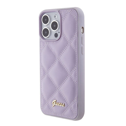 iPhone 15 Pro Max Kılıf Guess Orjinal Lisanslı PU Deri Metal Yazı Logolu Kapitone Kapak