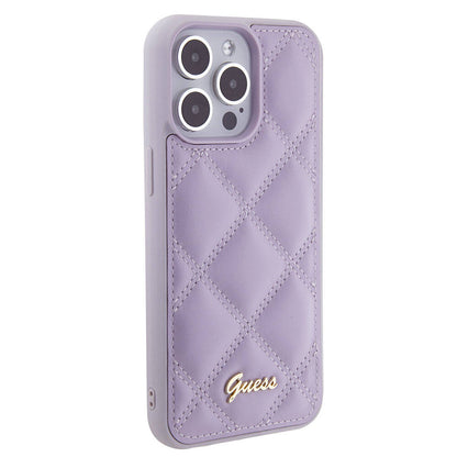 iPhone 15 Pro Max Kılıf Guess Orjinal Lisanslı PU Deri Metal Yazı Logolu Kapitone Kapak