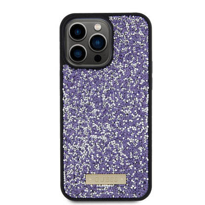 iPhone 15 Pro Max Kılıf Guess Orjinal Lisanslı Taşlı Arka Yüzey Metal Yazı Logolu Kapak