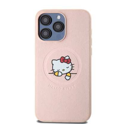 iPhone 15 Pro Max Kılıf Hello Kitty Orjinal Lisanslı M-safe Şarj Özellikli Baskı Logolu Uyuyan Kitty Deri Kapak