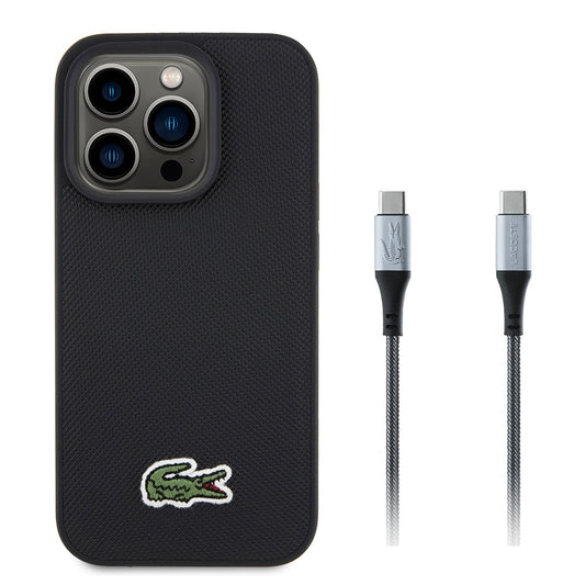 iPhone 15 Pro Max Kılıf Lacoste Orjinal Lisanslı PU Pike Desenli Arka Yüzey İkonik Timsah Dokuma Logolu Kapak + Type-C Kablo 1.5m